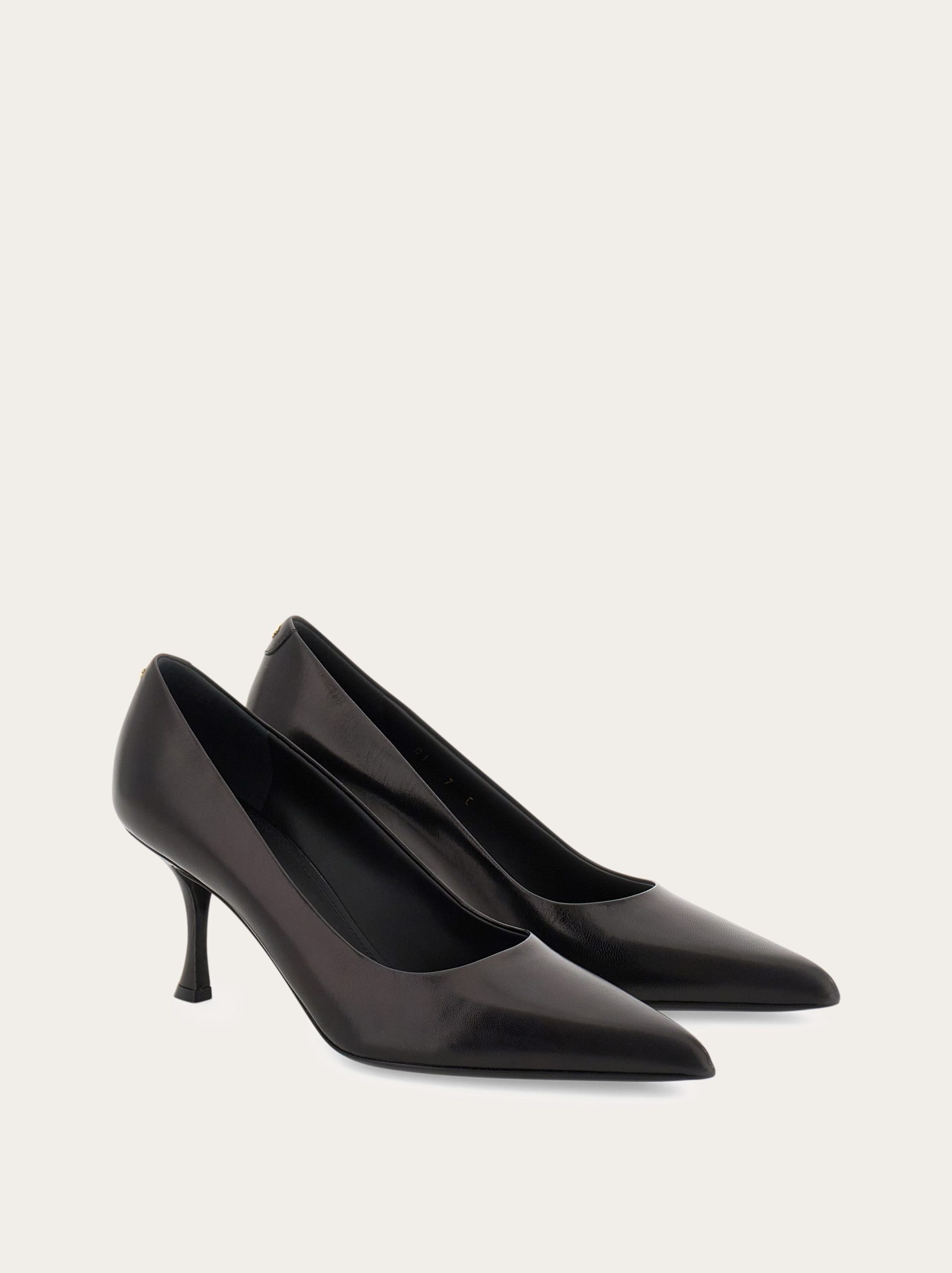 Ferragamo Pump shoe - Image 5